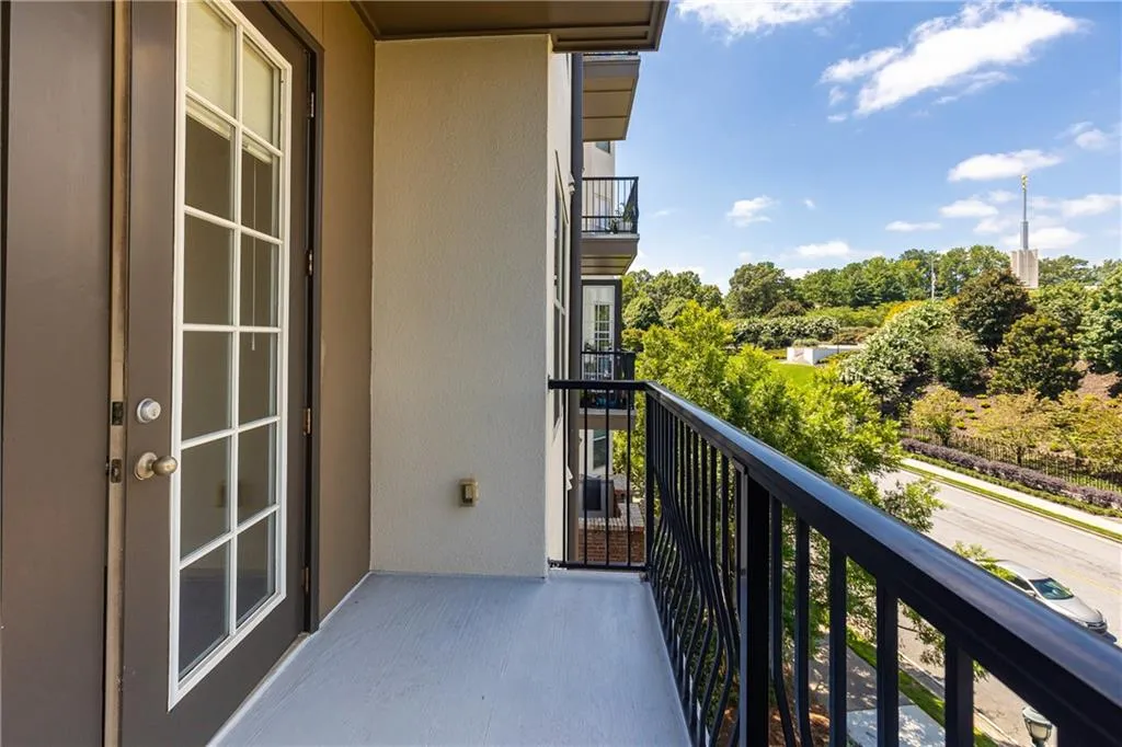 901 Abernathy Road Ne Unit 4170, Atlanta, Georgia 30328, 2 Bedrooms Bedrooms, ,2 BathroomsBathrooms,Residential,For Sale,901 Abernathy Road Ne Unit 4170,7629708