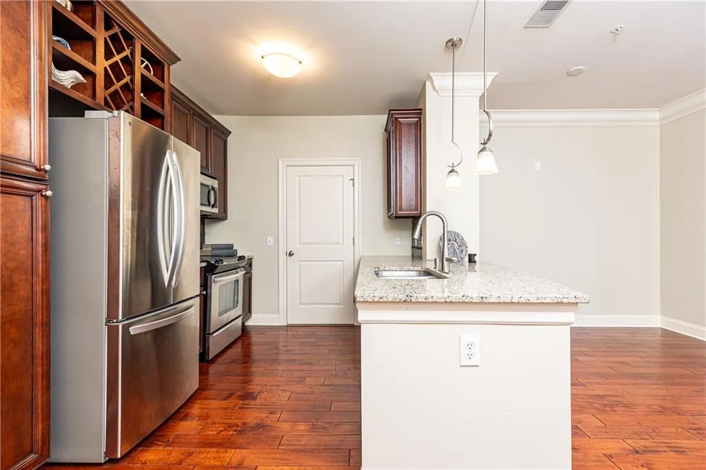 901 Abernathy Road Ne Unit 4170, Atlanta, Georgia 30328, 2 Bedrooms Bedrooms, ,2 BathroomsBathrooms,Residential,For Sale,901 Abernathy Road Ne Unit 4170,7629708