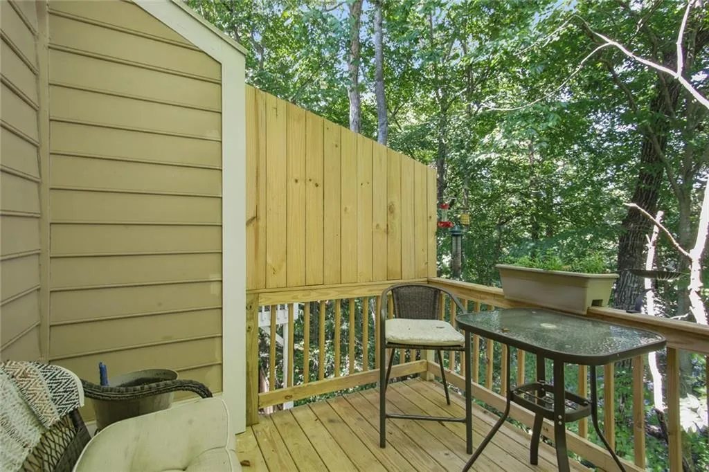 7500 Roswell Road Unit 48, Sandy Springs, Georgia 30350, 2 Bedrooms Bedrooms, ,2 BathroomsBathrooms,Residential,Sold,7500 Roswell Road Unit 48,7121998