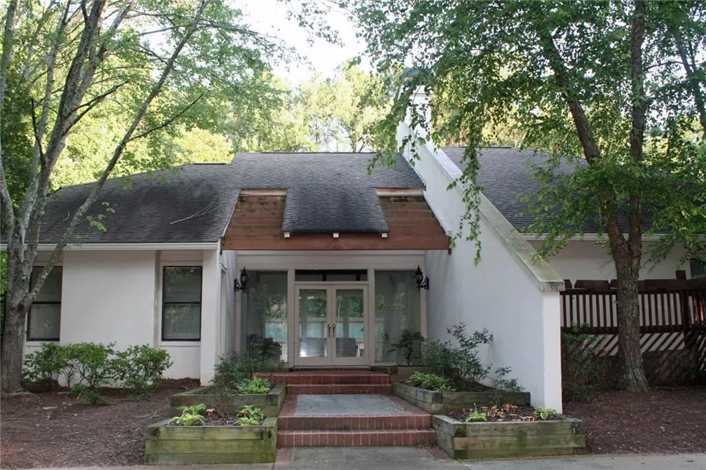 1308 Old Hammond Chase, Atlanta, Georgia 30350, 2 Bedrooms Bedrooms, ,2 BathroomsBathrooms,Residential,Sold,1308 Old Hammond Chase,5877310