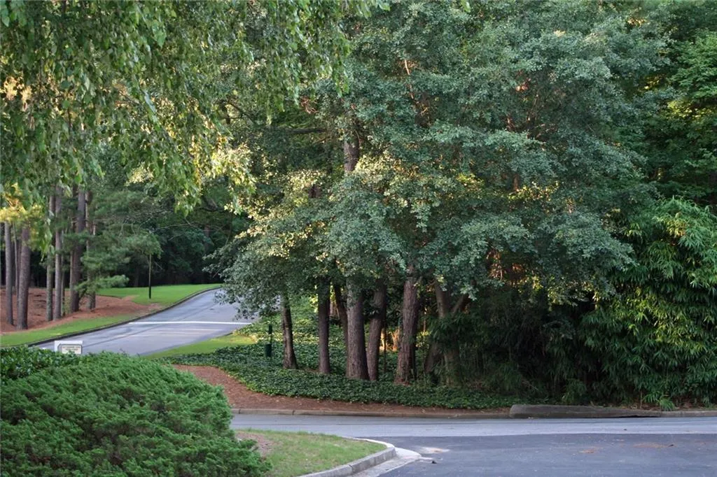 1308 Old Hammond Chase, Atlanta, Georgia 30350, 2 Bedrooms Bedrooms, ,2 BathroomsBathrooms,Residential,Sold,1308 Old Hammond Chase,5877310