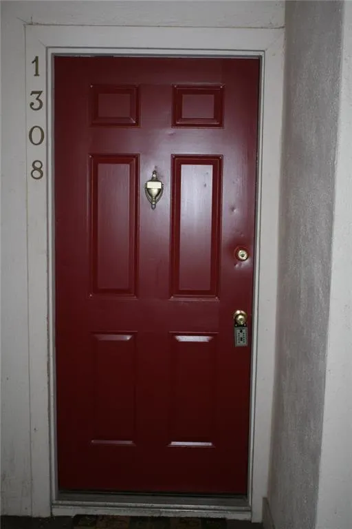 1308 Old Hammond Chase, Atlanta, Georgia 30350, 2 Bedrooms Bedrooms, ,2 BathroomsBathrooms,Residential,Sold,1308 Old Hammond Chase,5877310