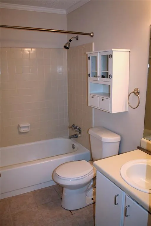 1308 Old Hammond Chase, Atlanta, Georgia 30350, 2 Bedrooms Bedrooms, ,2 BathroomsBathrooms,Residential,Sold,1308 Old Hammond Chase,5877310