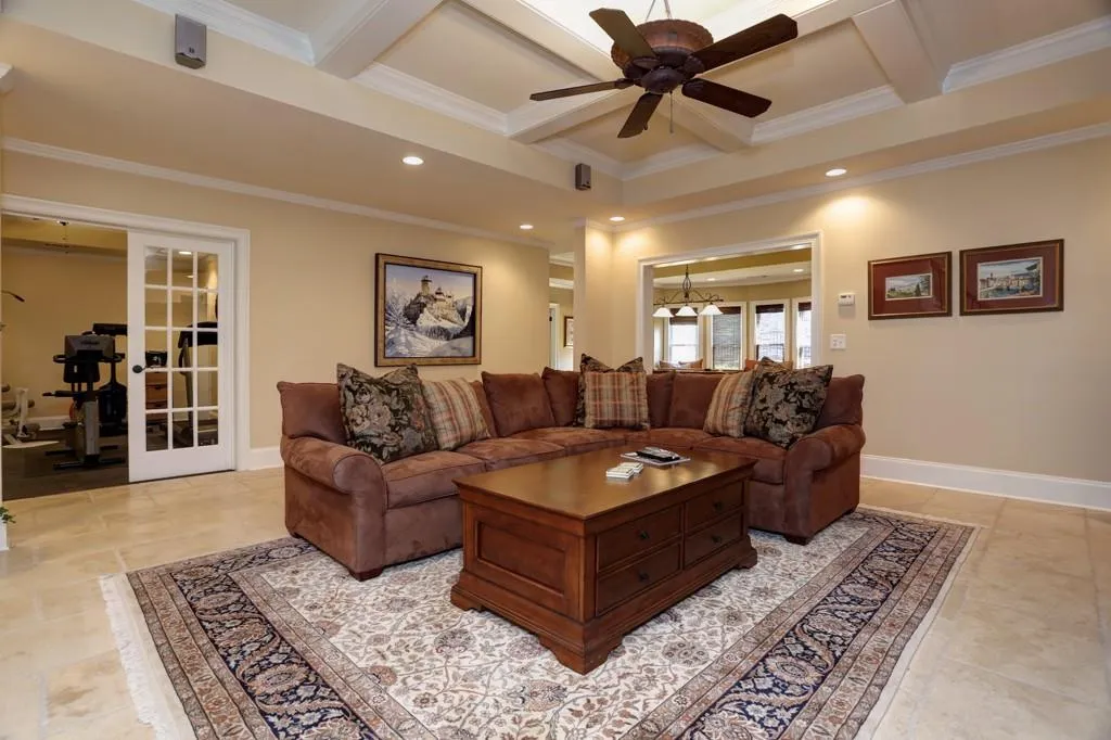 215 Farmbrooke Court, Atlanta, Georgia 30350, 6 Bedrooms Bedrooms, ,4 BathroomsBathrooms,Residential,Sold,215 Farmbrooke Court,5749892