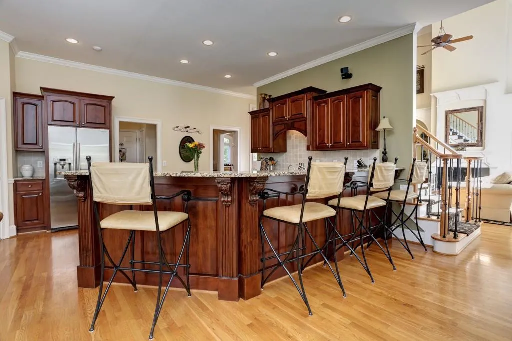 215 Farmbrooke Court, Atlanta, Georgia 30350, 6 Bedrooms Bedrooms, ,4 BathroomsBathrooms,Residential,Sold,215 Farmbrooke Court,5749892