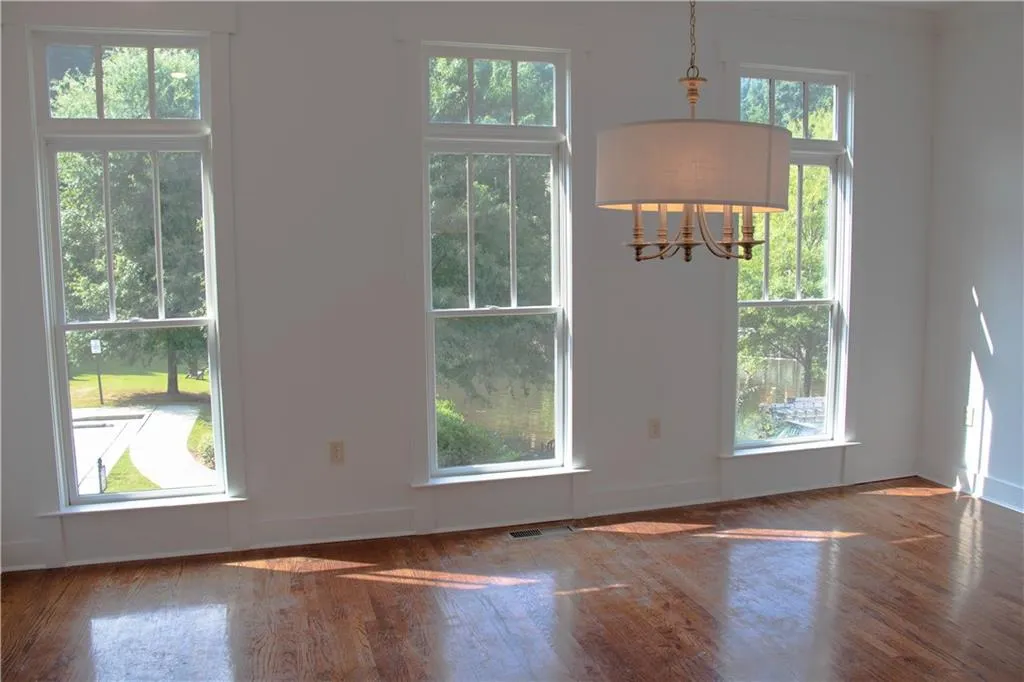 1112 River Vista Drive, Atlanta, Georgia 30339, 4 Bedrooms Bedrooms, ,4 BathroomsBathrooms,Residential,Sold,1112 River Vista Drive,6919239