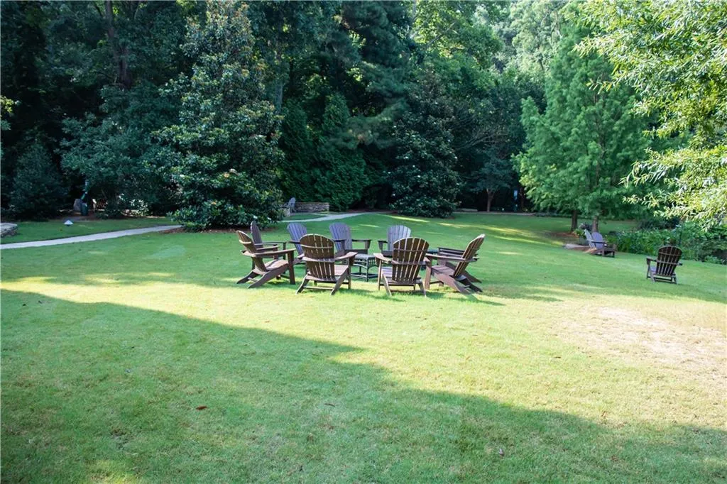 1112 River Vista Drive, Atlanta, Georgia 30339, 4 Bedrooms Bedrooms, ,4 BathroomsBathrooms,Residential,Sold,1112 River Vista Drive,6919239