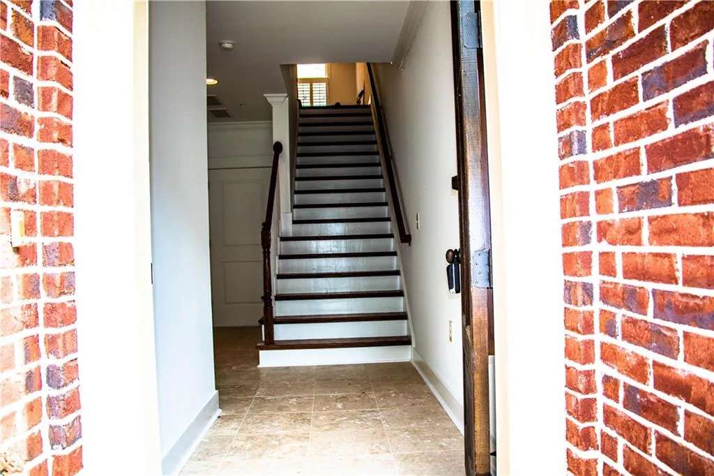 1112 River Vista Drive, Atlanta, Georgia 30339, 4 Bedrooms Bedrooms, ,4 BathroomsBathrooms,Residential,Sold,1112 River Vista Drive,6919239