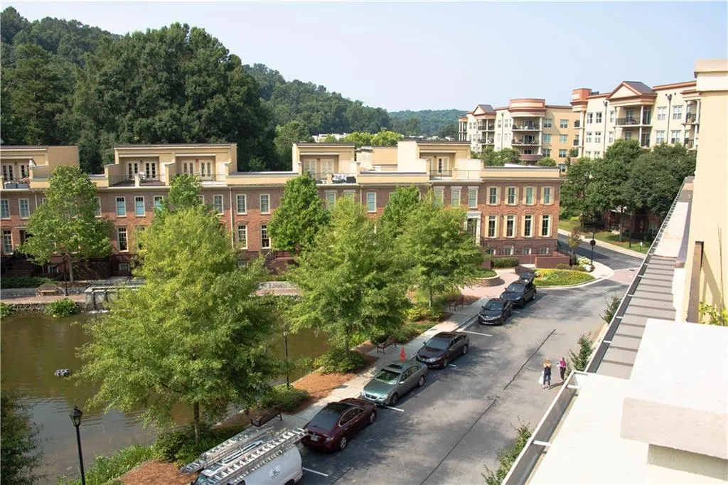 1112 River Vista Drive, Atlanta, Georgia 30339, 4 Bedrooms Bedrooms, ,4 BathroomsBathrooms,Residential,Sold,1112 River Vista Drive,6919239