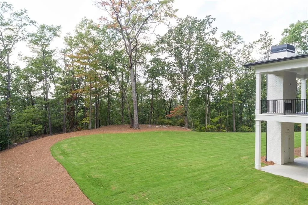 5010 Riverview Road, Sandy Springs, Georgia 30327, 5 Bedrooms Bedrooms, ,5 BathroomsBathrooms,Residential,Sold,5010 Riverview Road,5920603