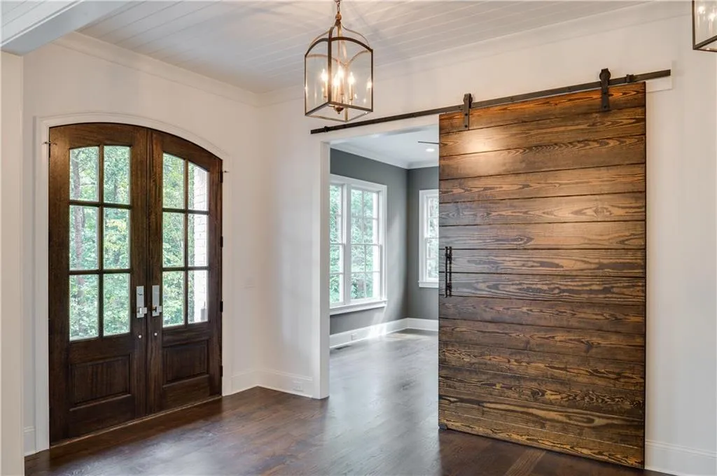 5010 Riverview Road, Sandy Springs, Georgia 30327, 5 Bedrooms Bedrooms, ,5 BathroomsBathrooms,Residential,Sold,5010 Riverview Road,5920603