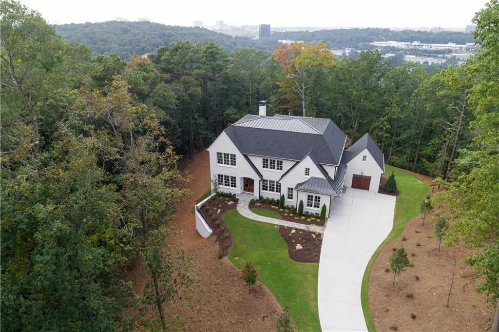 5010 Riverview Road, Sandy Springs, Georgia 30327, 5 Bedrooms Bedrooms, ,5 BathroomsBathrooms,Residential,Sold,5010 Riverview Road,5920603