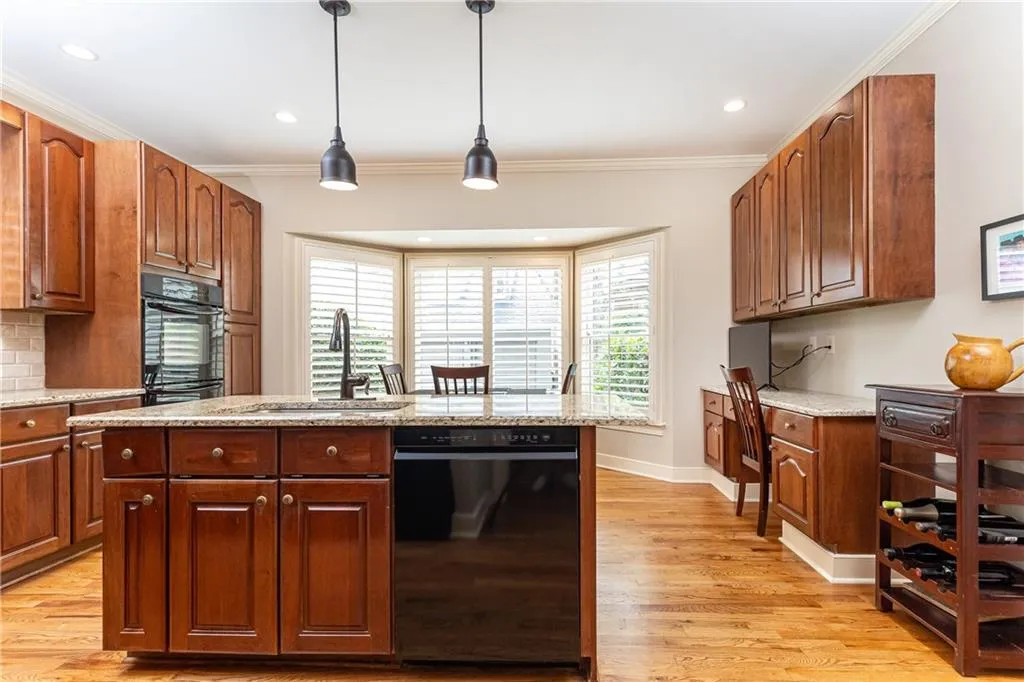 2872 Bainbridge Way Se, Atlanta, Georgia 30339, 3 Bedrooms Bedrooms, ,3 BathroomsBathrooms,Residential,For Sale,2872 Bainbridge Way Se,7637338
