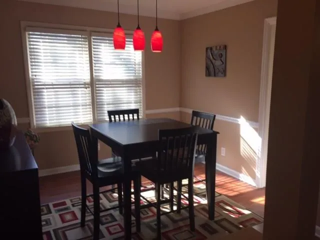 73 Montre Square Nw, Atlanta, Georgia 30327, 2 Bedrooms Bedrooms, ,2 BathroomsBathrooms,Residential,Sold,73 Montre Square Nw,5780240
