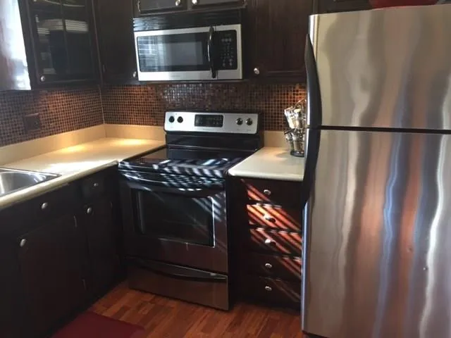 73 Montre Square Nw, Atlanta, Georgia 30327, 2 Bedrooms Bedrooms, ,2 BathroomsBathrooms,Residential,Sold,73 Montre Square Nw,5780240