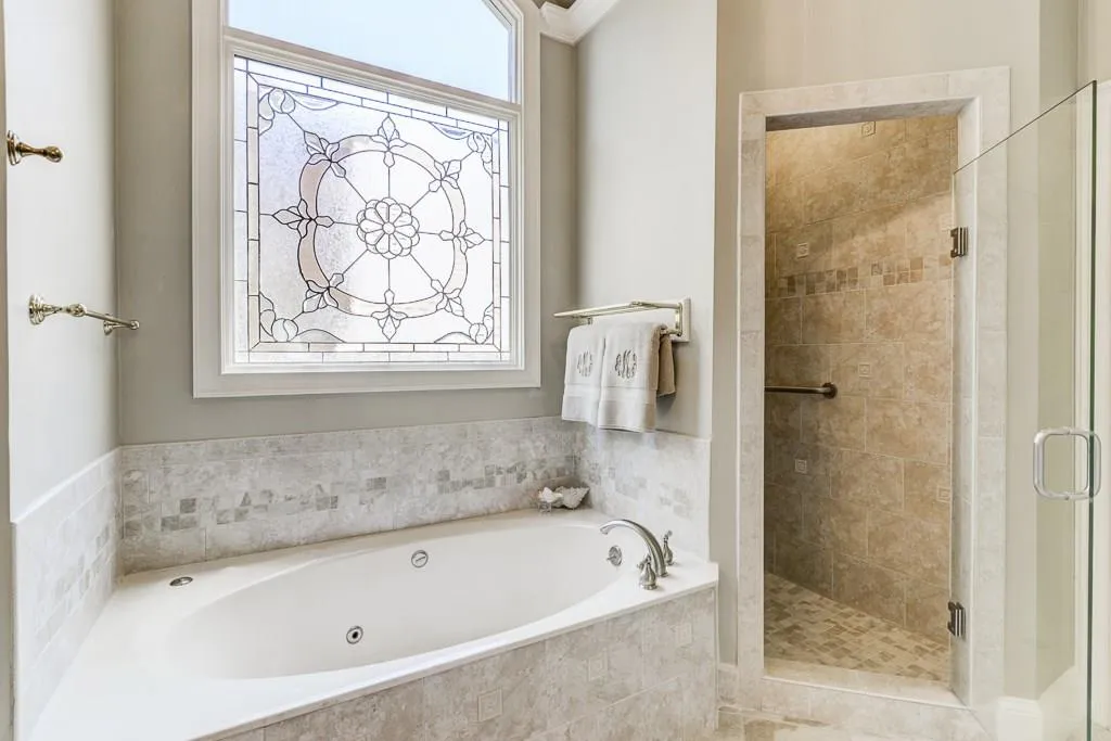 200 Grosvenor Place, Atlanta, Georgia 30328, 4 Bedrooms Bedrooms, ,3 BathroomsBathrooms,Residential,Sold,200 Grosvenor Place,5944465