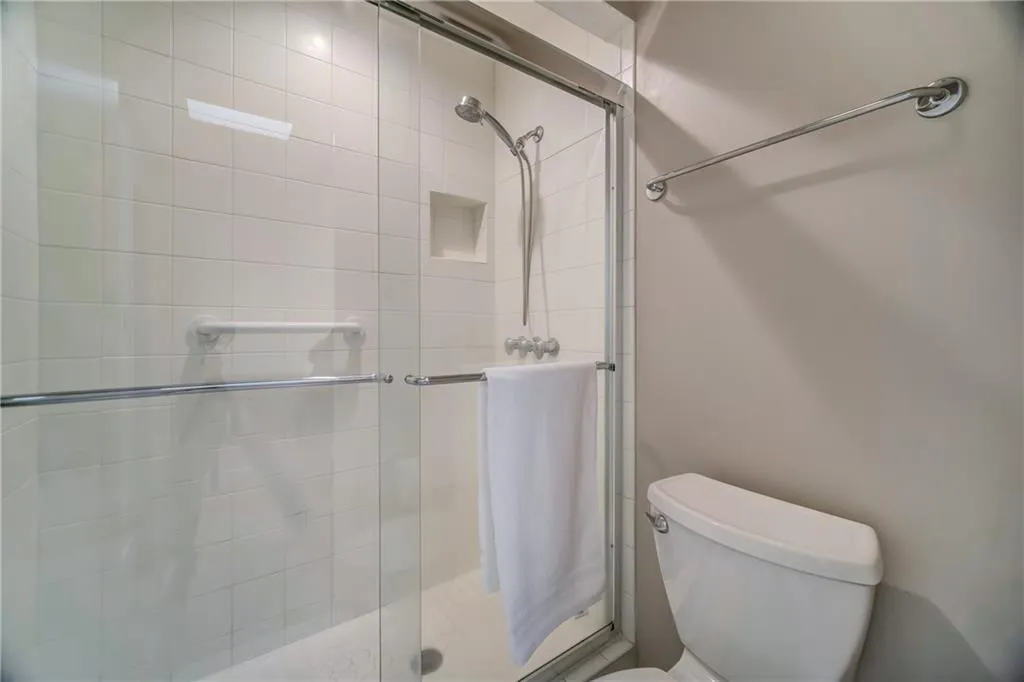 94 Goldrush Circle, Atlanta, Georgia 30328, 3 Bedrooms Bedrooms, ,3 BathroomsBathrooms,Residential,Sold,94 Goldrush Circle,6585761