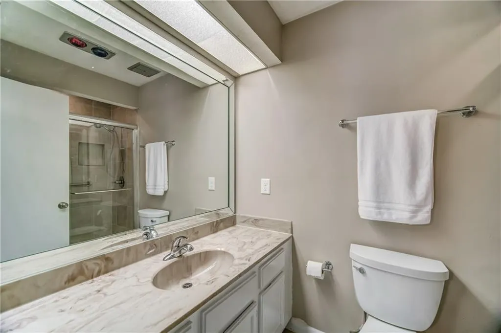 94 Goldrush Circle, Atlanta, Georgia 30328, 3 Bedrooms Bedrooms, ,3 BathroomsBathrooms,Residential,Sold,94 Goldrush Circle,6585761