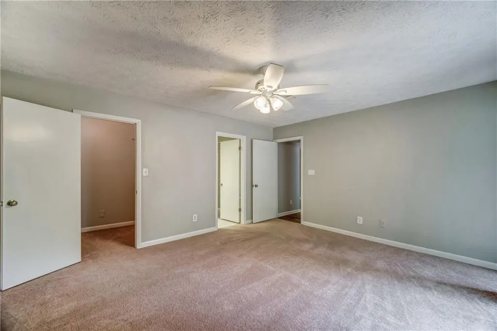 94 Goldrush Circle, Atlanta, Georgia 30328, 3 Bedrooms Bedrooms, ,3 BathroomsBathrooms,Residential,Sold,94 Goldrush Circle,6585761