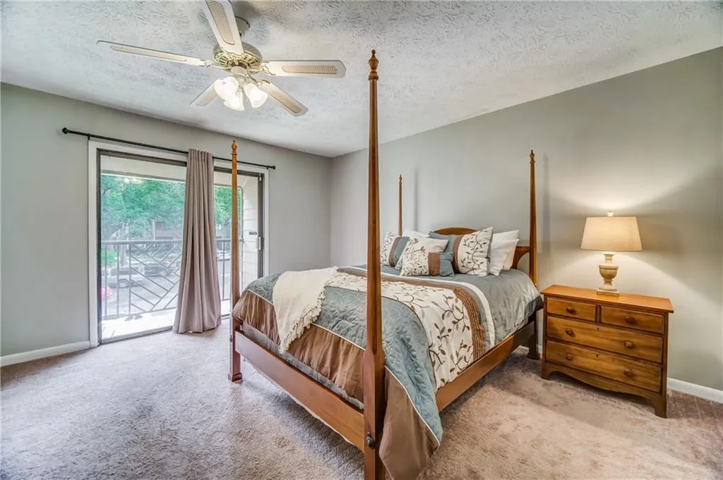 94 Goldrush Circle, Atlanta, Georgia 30328, 3 Bedrooms Bedrooms, ,3 BathroomsBathrooms,Residential,Sold,94 Goldrush Circle,6585761