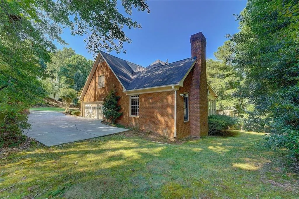 Ready for a basketball goal! Level driveway and yard. Ready for a basketball goal! Level driveway and yard.
