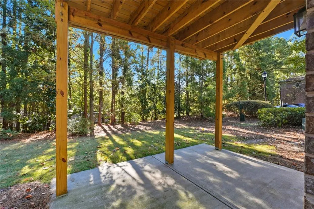 3655 E Paces Walk Ne, Atlanta, Georgia 30326, 4 Bedrooms Bedrooms, ,2 BathroomsBathrooms,Residential,For Sale,3655 E Paces Walk Ne,7661797