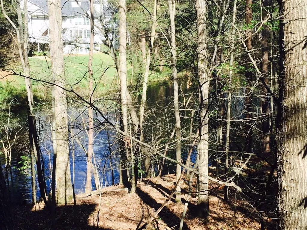 909 Natchez Trace Unit 909, Atlanta, Georgia 30350, 2 Bedrooms Bedrooms, ,2 BathroomsBathrooms,Residential,Sold,909 Natchez Trace Unit 909,5668135