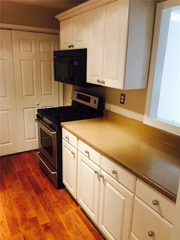 909 Natchez Trace Unit 909, Atlanta, Georgia 30350, 2 Bedrooms Bedrooms, ,2 BathroomsBathrooms,Residential,Sold,909 Natchez Trace Unit 909,5668135