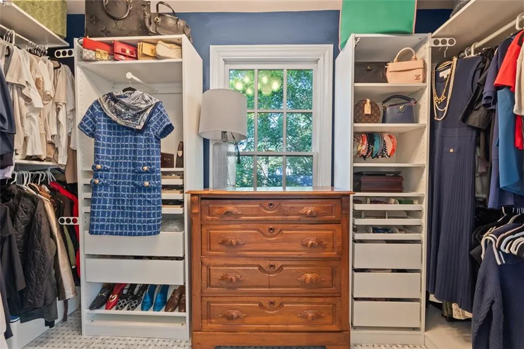 Plenty of space for all of your things