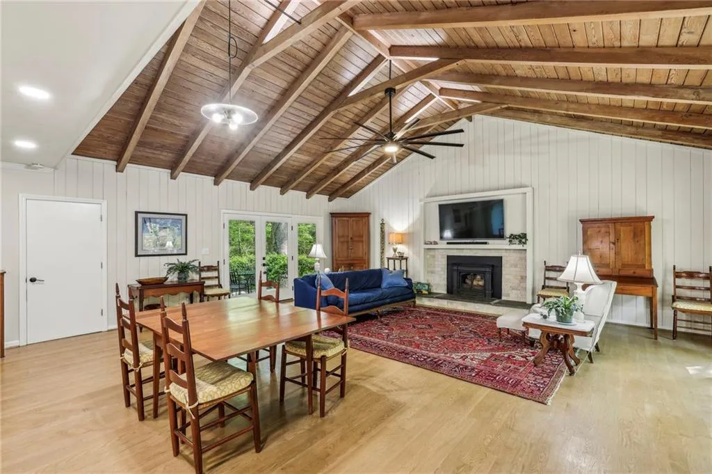 3311 Stillhouse Road Se, Atlanta, Georgia 30339, 4 Bedrooms Bedrooms, ,4 BathroomsBathrooms,Residential,For Sale,3311 Stillhouse Road Se,7560171