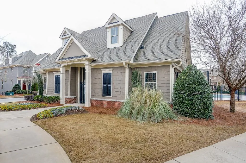 7840 Highland Bluff, Sandy Springs, Georgia 30328, 3 Bedrooms Bedrooms, ,2 BathroomsBathrooms,Residential,Sold,7840 Highland Bluff,5947763