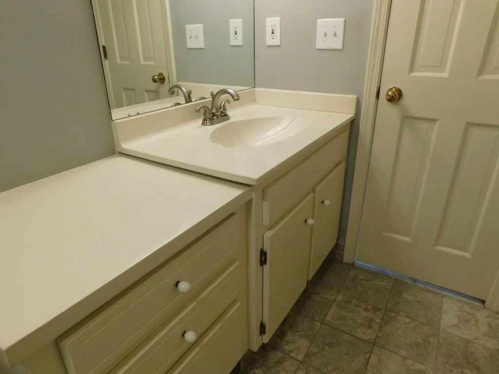 340 Forestgate Court, Sandy Springs, Georgia 30350, 2 Bedrooms Bedrooms, ,2 BathroomsBathrooms,Residential,Sold,340 Forestgate Court,7138362