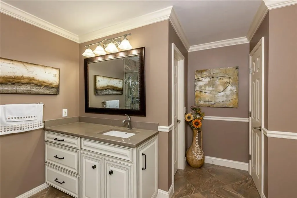 525 Spender Trace, Sandy Springs, Georgia 30350, 4 Bedrooms Bedrooms, ,3 BathroomsBathrooms,Residential,For Sale,525 Spender Trace,7626538