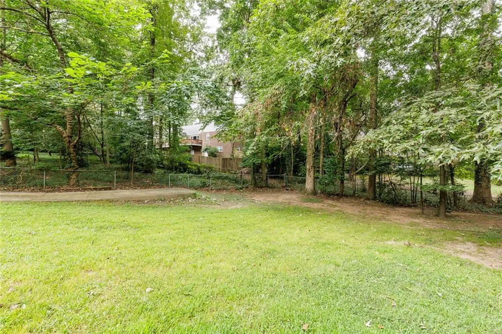 525 Spender Trace, Sandy Springs, Georgia 30350, 4 Bedrooms Bedrooms, ,3 BathroomsBathrooms,Residential,For Sale,525 Spender Trace,7626538