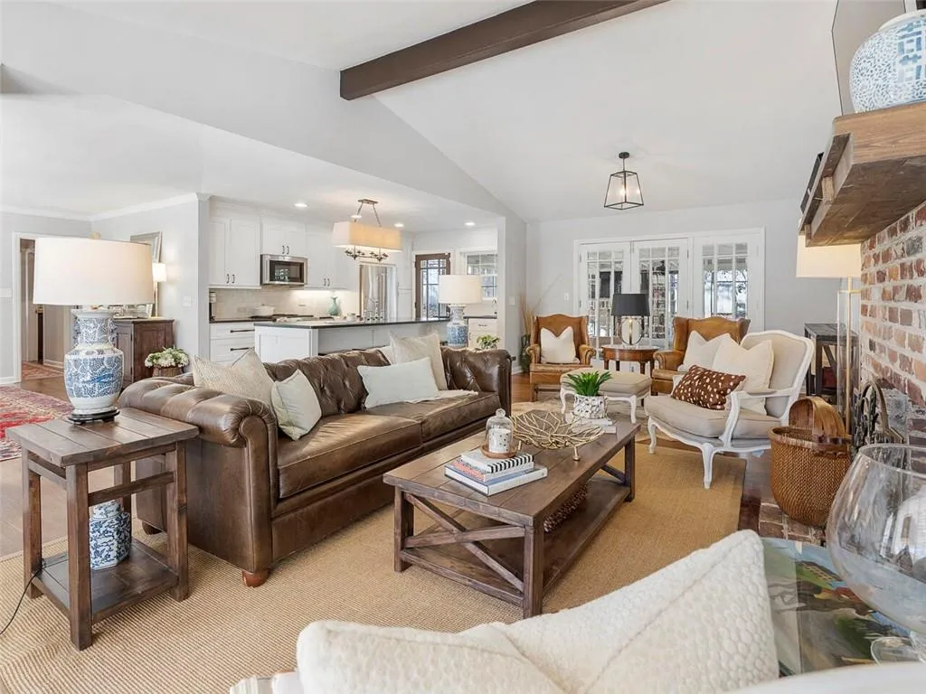 5964 Brookgreen Road, Atlanta, Georgia 30328, 3 Bedrooms Bedrooms, ,2 BathroomsBathrooms,Residential,Sold,5964 Brookgreen Road,6983326 5964 Brookgreen Road, Atlanta, Georgia 30328, 3 Bedrooms Bedrooms, ,2 BathroomsBathrooms,Residential,Sold,5964 Brookgreen Road,6983326