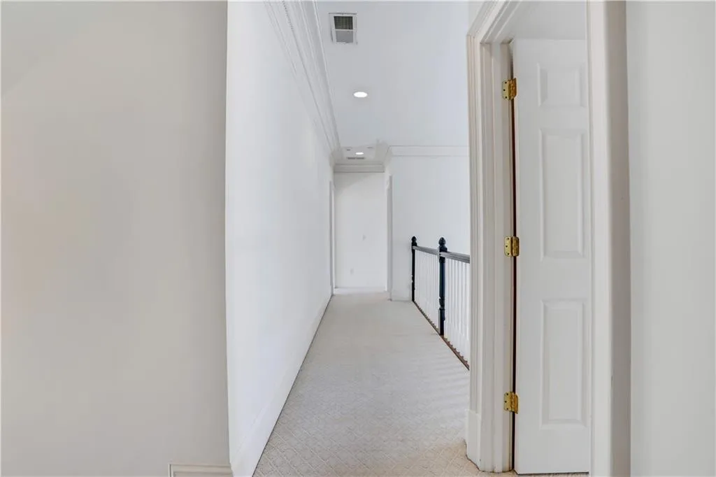 4946 Powers Ferry Road NW, Atlanta, Georgia 30327, 4 Bedrooms Bedrooms, ,3 BathroomsBathrooms,Residential,Sold,4946 Powers Ferry Road NW,7354826