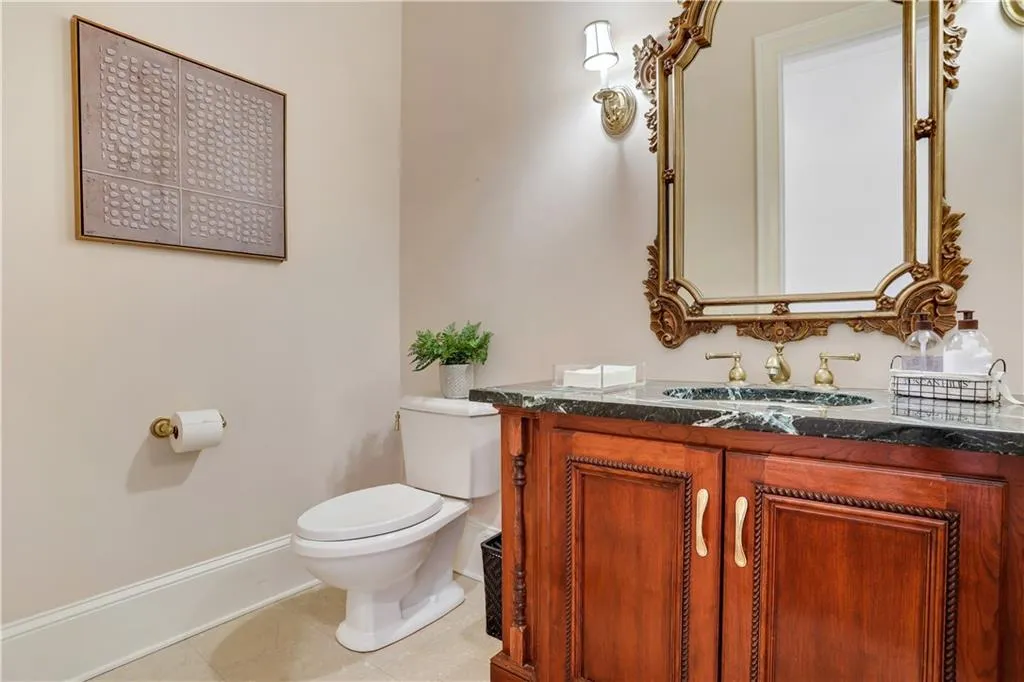 4946 Powers Ferry Road NW, Atlanta, Georgia 30327, 4 Bedrooms Bedrooms, ,3 BathroomsBathrooms,Residential,Sold,4946 Powers Ferry Road NW,7354826