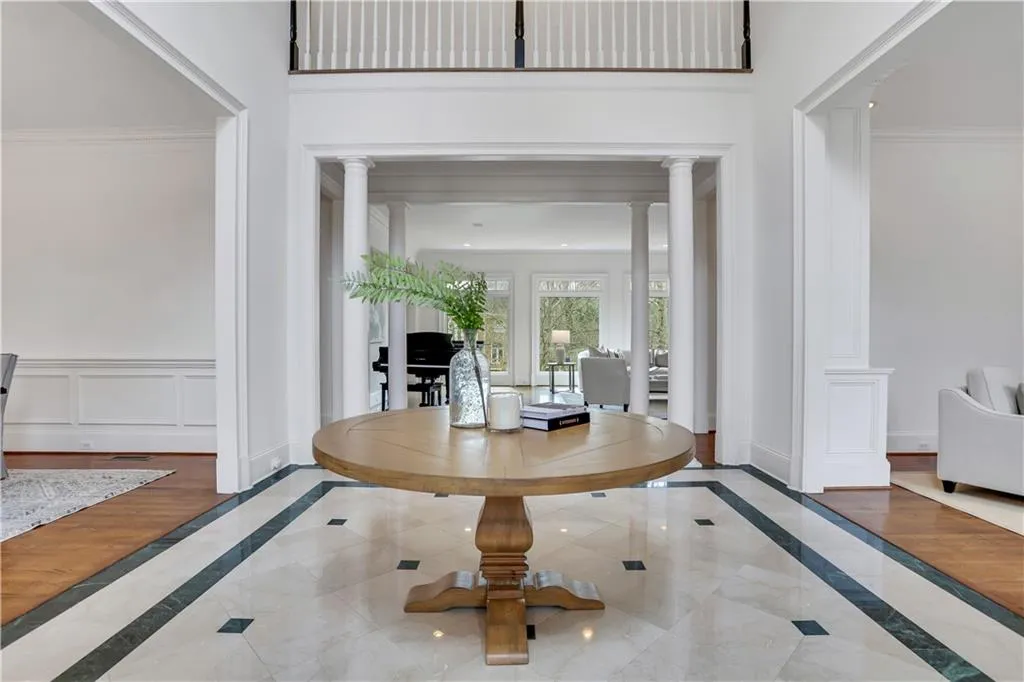 4946 Powers Ferry Road NW, Atlanta, Georgia 30327, 4 Bedrooms Bedrooms, ,3 BathroomsBathrooms,Residential,Sold,4946 Powers Ferry Road NW,7354826