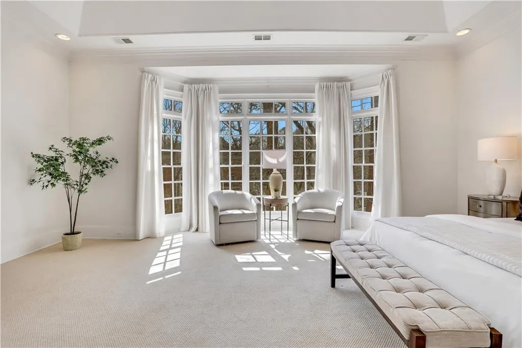 4946 Powers Ferry Road NW, Atlanta, Georgia 30327, 4 Bedrooms Bedrooms, ,3 BathroomsBathrooms,Residential,Sold,4946 Powers Ferry Road NW,7354826