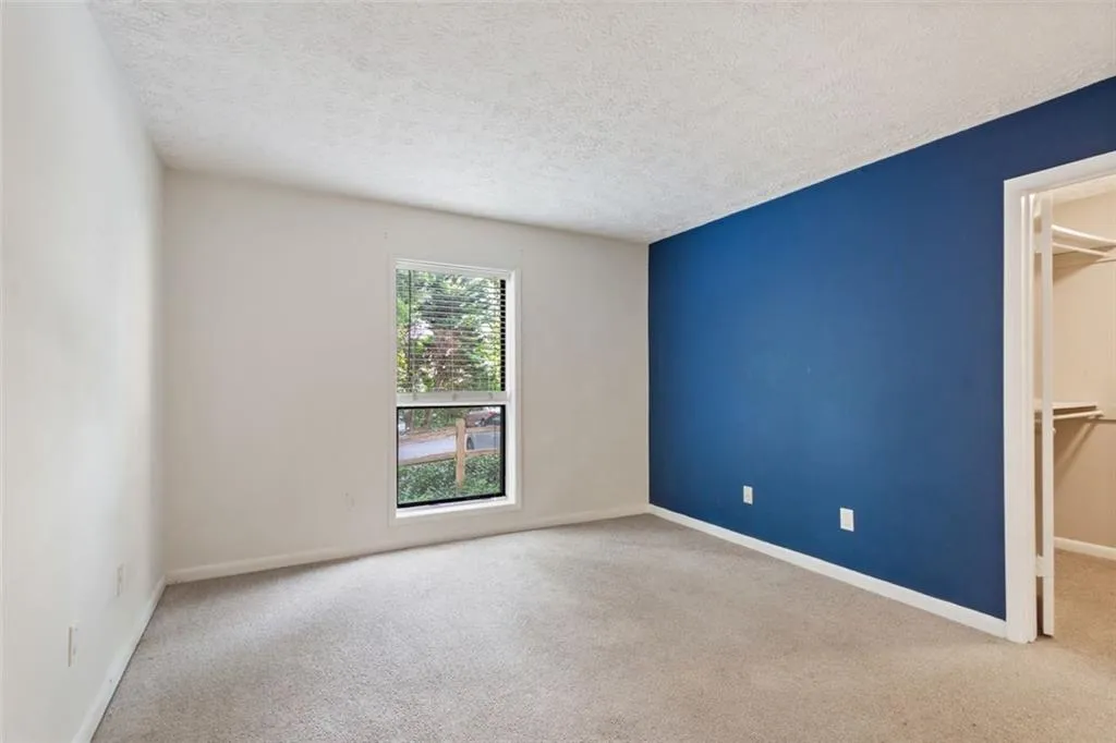 5137 Roswell Road Unit 5137-7, Atlanta, Georgia 30342, 2 Bedrooms Bedrooms, ,2 BathroomsBathrooms,Residential,Sold,5137 Roswell Road Unit 5137-7,6928348