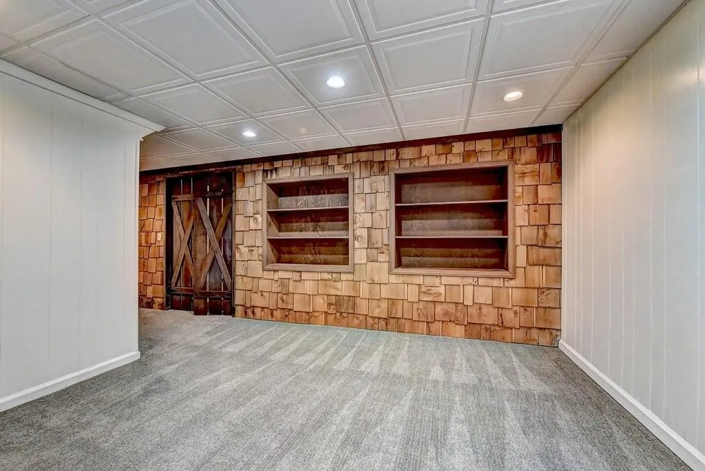 6170 Mountain Brook Lane, Sandy Springs, Georgia 30328, 5 Bedrooms Bedrooms, ,4 BathroomsBathrooms,Residential,Sold,6170 Mountain Brook Lane,6662519