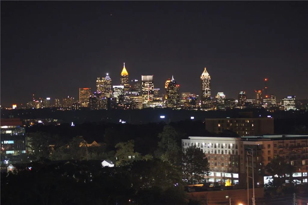 3324 Peachtree Road Ne Unit 2108, Atlanta, Georgia 30326, 1 Bedroom Bedrooms, ,1 BathroomBathrooms,Residential,Sold,3324 Peachtree Road Ne Unit 2108,5793059