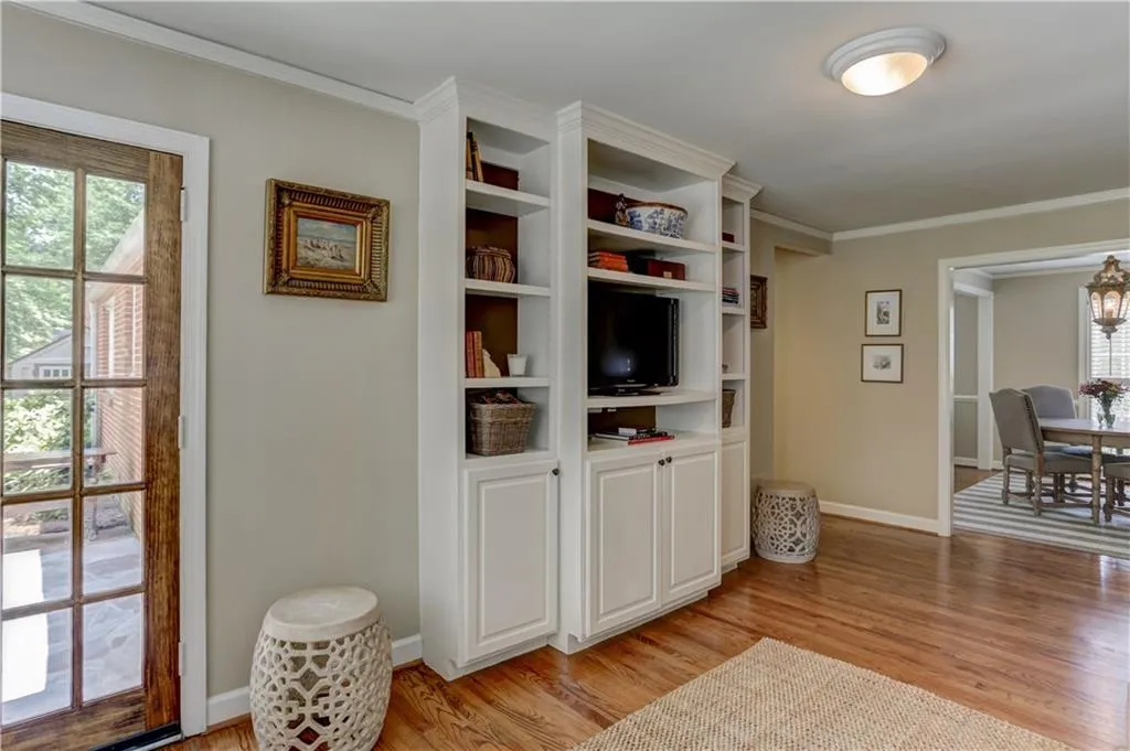 420 Pine Forest Road, Atlanta, Georgia 30342, 3 Bedrooms Bedrooms, ,2 BathroomsBathrooms,Residential,Sold,420 Pine Forest Road,6038522