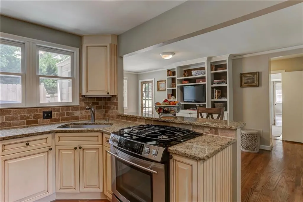 420 Pine Forest Road, Atlanta, Georgia 30342, 3 Bedrooms Bedrooms, ,2 BathroomsBathrooms,Residential,Sold,420 Pine Forest Road,6038522