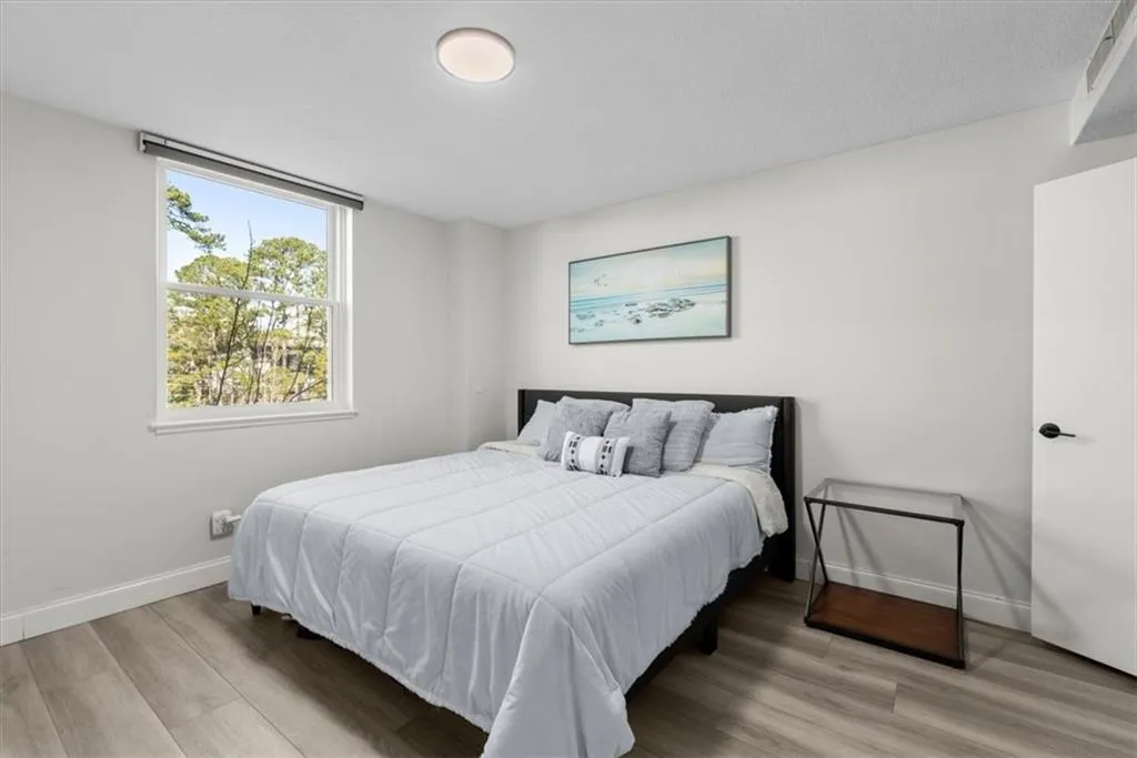 2965 Pharr Court South Nw Unit 304, Atlanta, Georgia 30305, 2 Bedrooms Bedrooms, ,2 BathroomsBathrooms,Residential,For Sale,2965 Pharr Court South Nw Unit 304,7619397