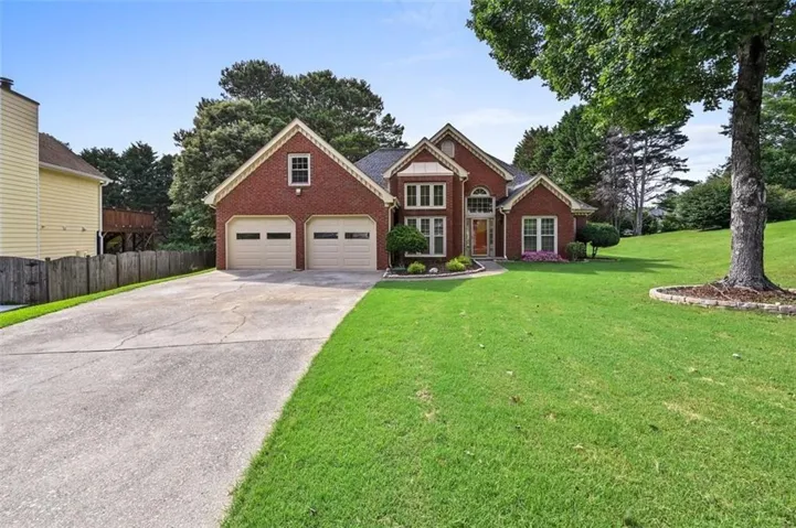 245 Walford Court, Suwanee, Georgia 30024
