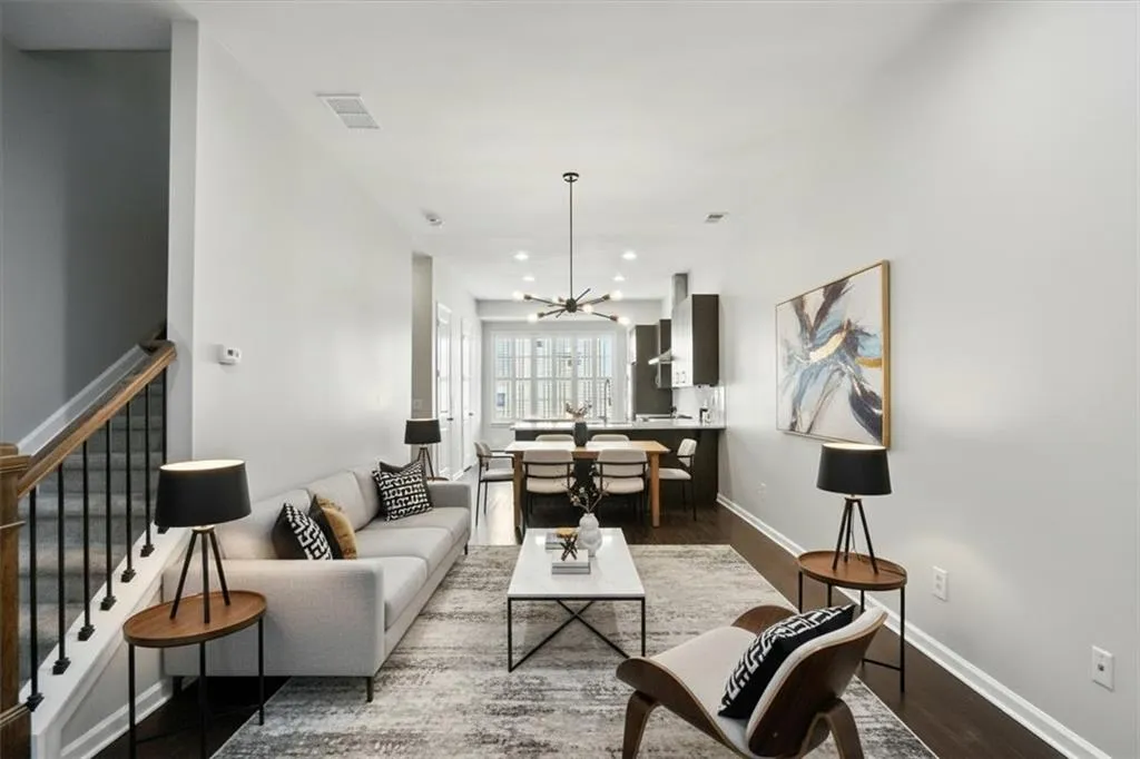 Virtually Staged Virtually Staged