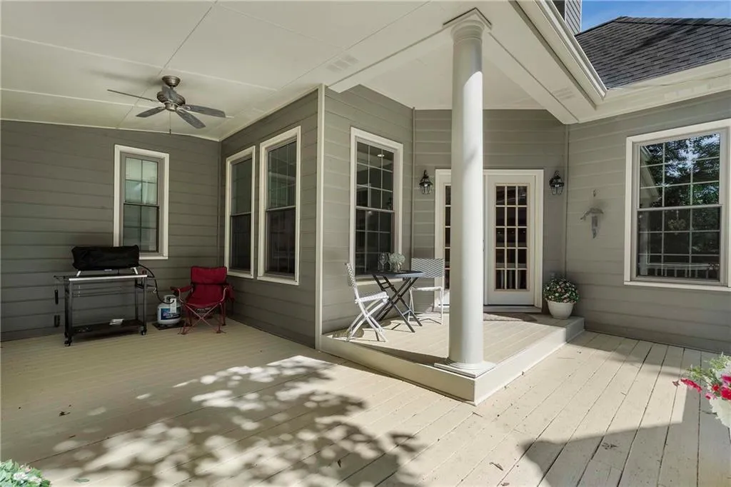 3337 Cochise Drive Se, Atlanta, Georgia 30339, 5 Bedrooms Bedrooms, ,4 BathroomsBathrooms,Residential,For Sale,3337 Cochise Drive Se,7641749