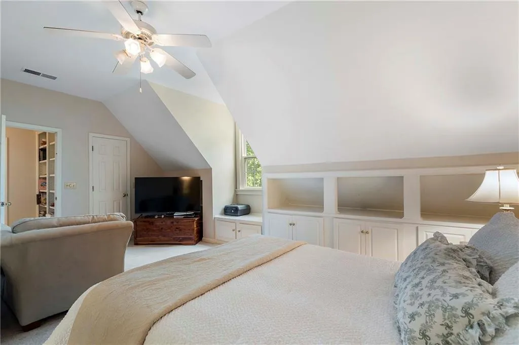 3337 Cochise Drive Se, Atlanta, Georgia 30339, 5 Bedrooms Bedrooms, ,4 BathroomsBathrooms,Residential,For Sale,3337 Cochise Drive Se,7641749