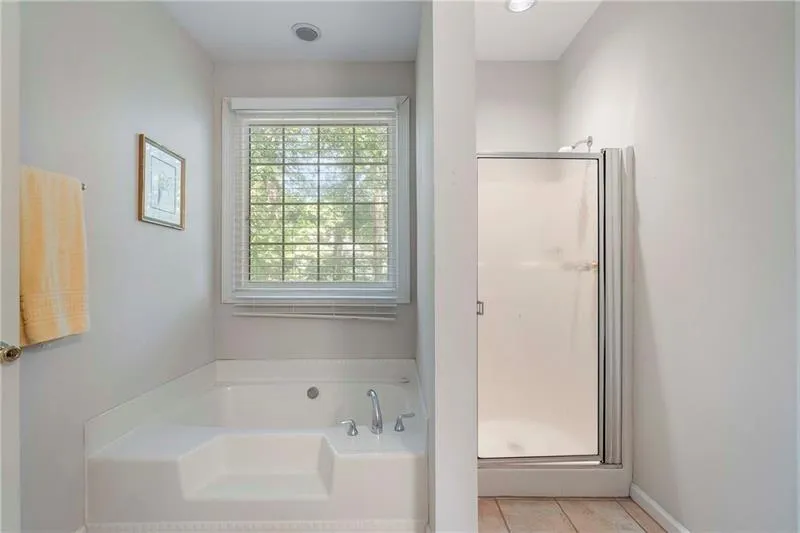 3337 Cochise Drive Se, Atlanta, Georgia 30339, 5 Bedrooms Bedrooms, ,4 BathroomsBathrooms,Residential,For Sale,3337 Cochise Drive Se,7641749